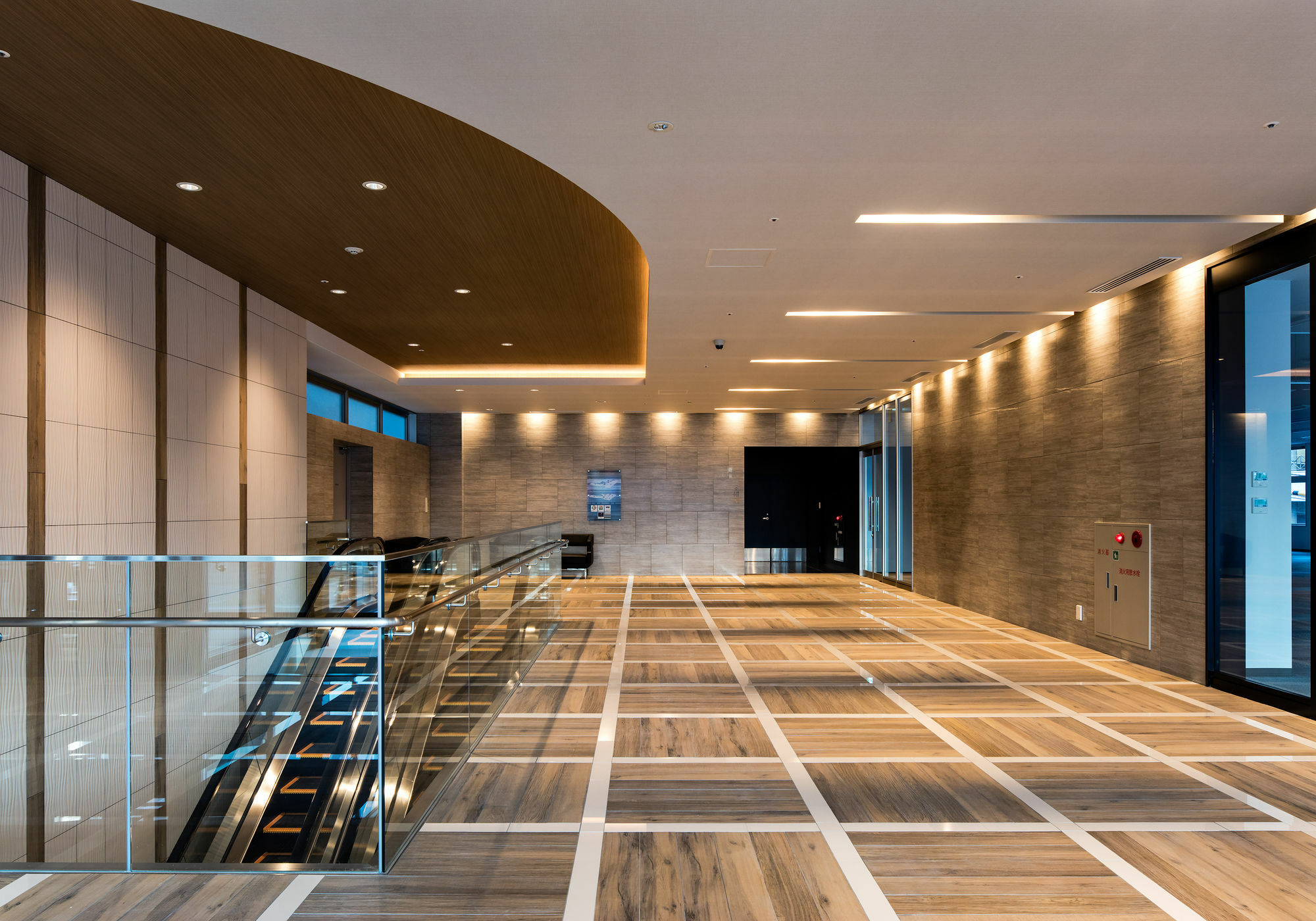 Daiwa Roynet Hotel Tokushima Ekimae Exterior foto